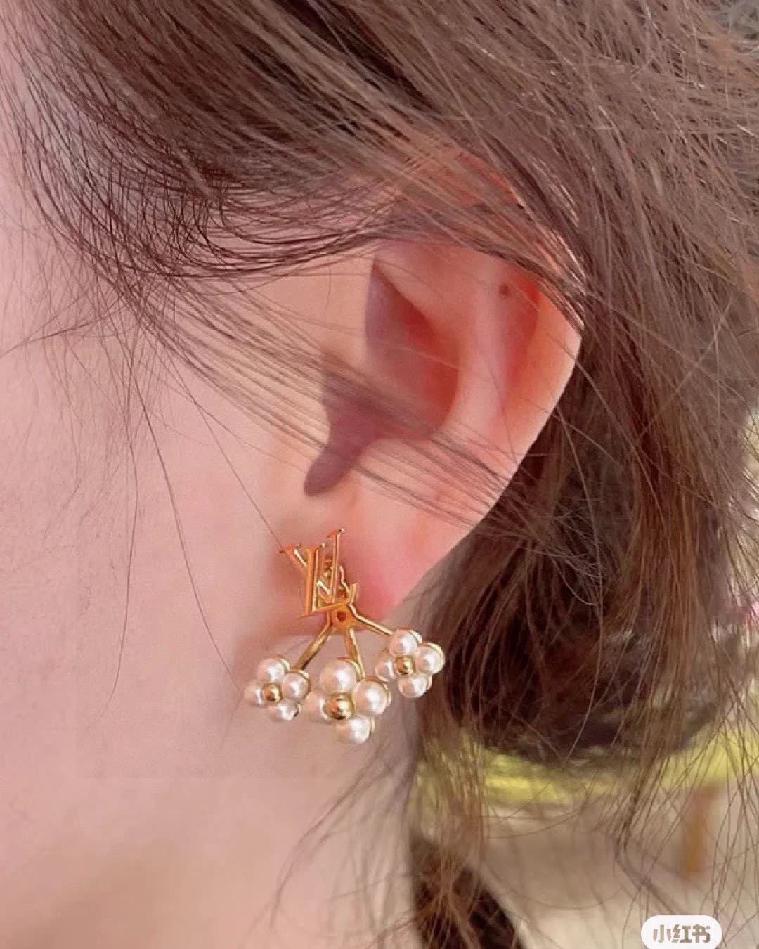 Louis Vuitton Gold Tone Pearl Flower Stud Earrings